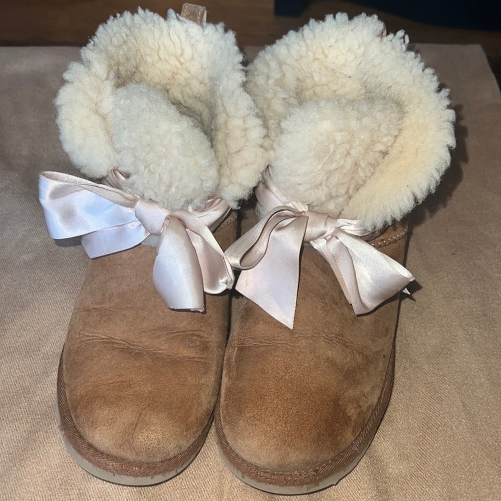 UGG GITA IN CHESTNUT